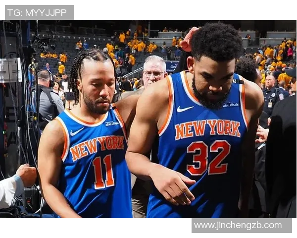 尼克斯队面临重建困境，球迷期待未来新篇章