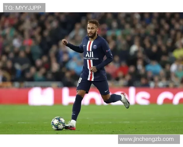 卢卡库重返巅峰之路：从逆境中崛起的足球巨星成长故事