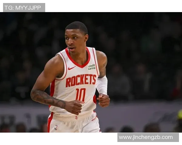 活塞伍德对阵火箭精彩比赛录像回顾与分析